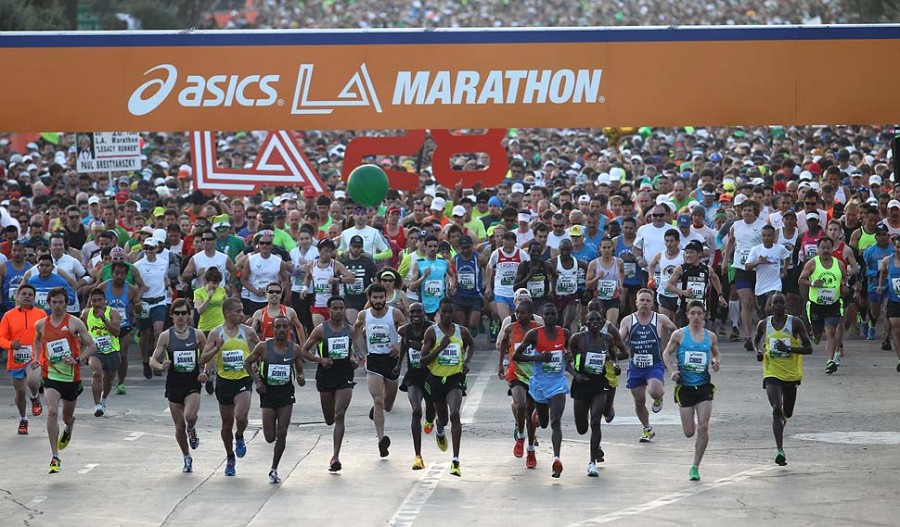 The LA Marathon Takes Over Los Angeles On Sunday With 25,000+ Runners