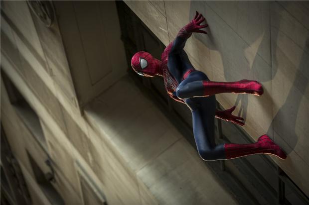 "The Amazing Spider-Man 2" movie review by David Morris - LATFUSA