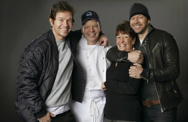 Wahlburgers