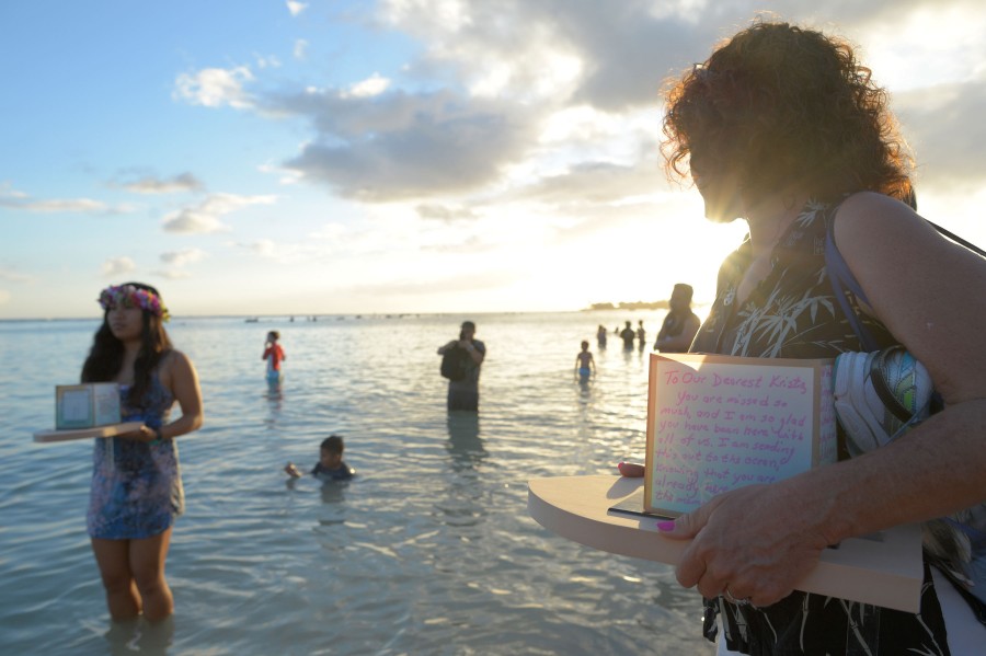 Lantern Floating Hawaii