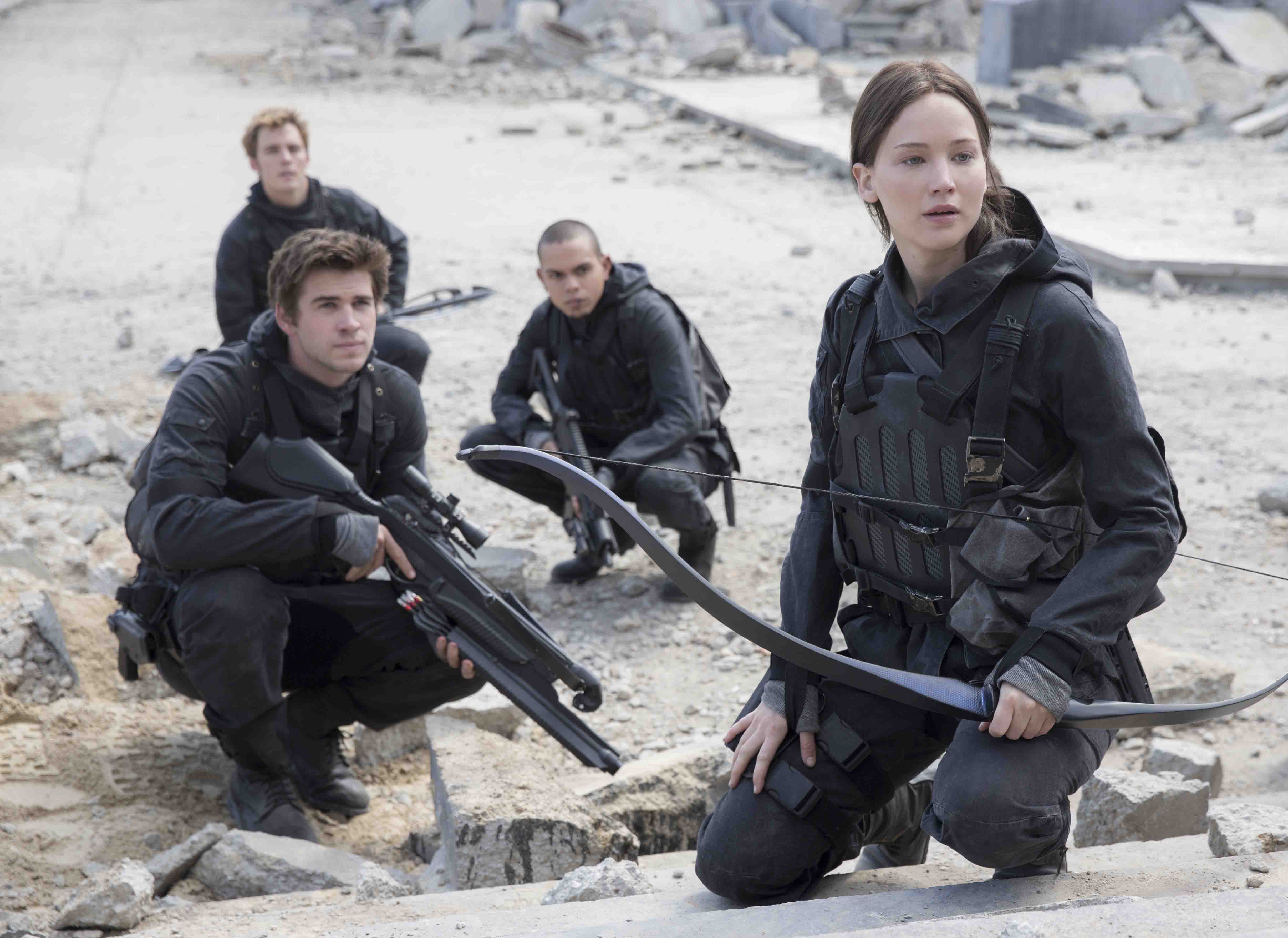Hunger Games Mockingjay Part 2 movie review by Lauren Steffany