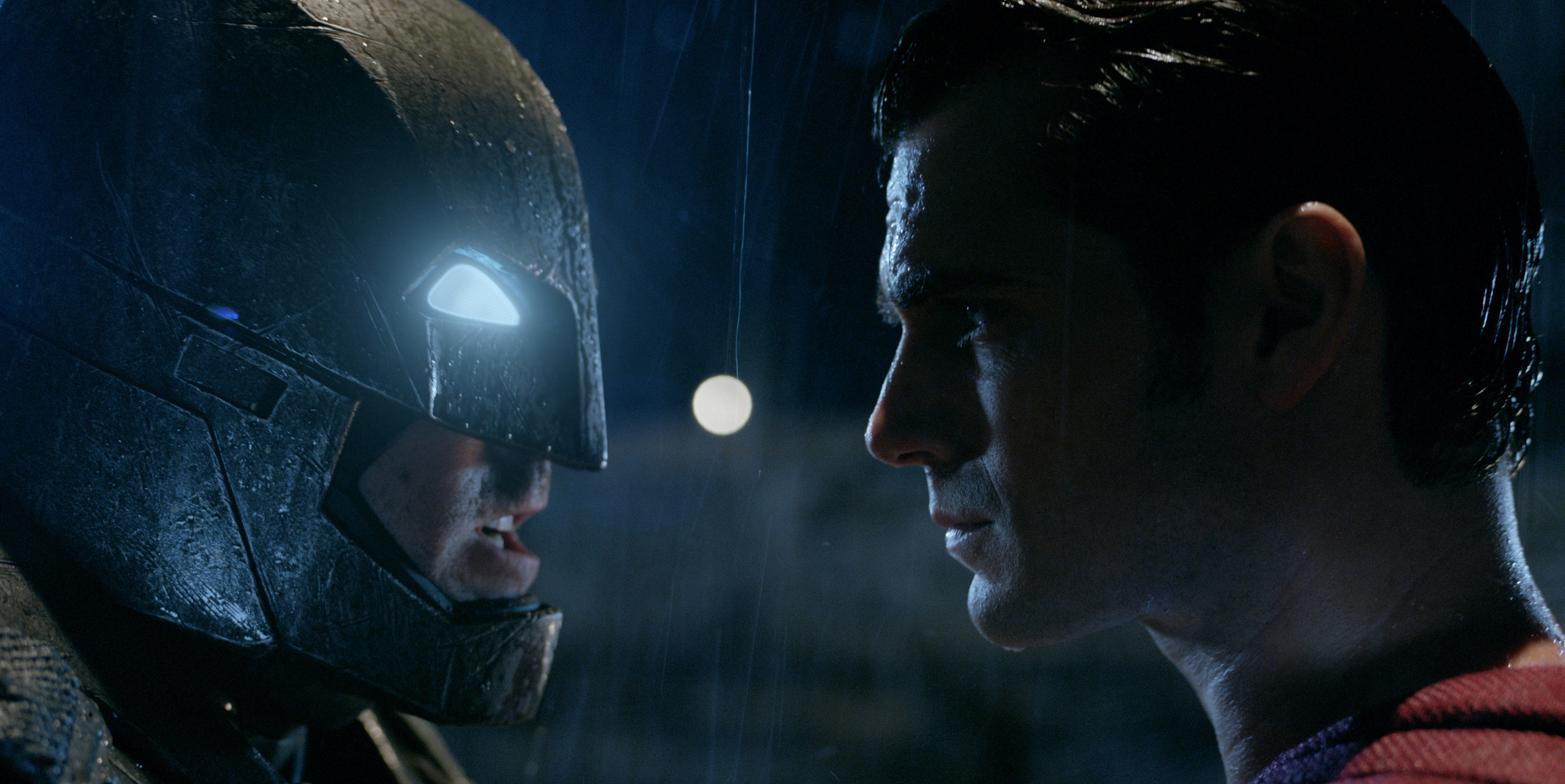 'Batman vs. Superman' movie review by Lucas Mirabella - LATF USA