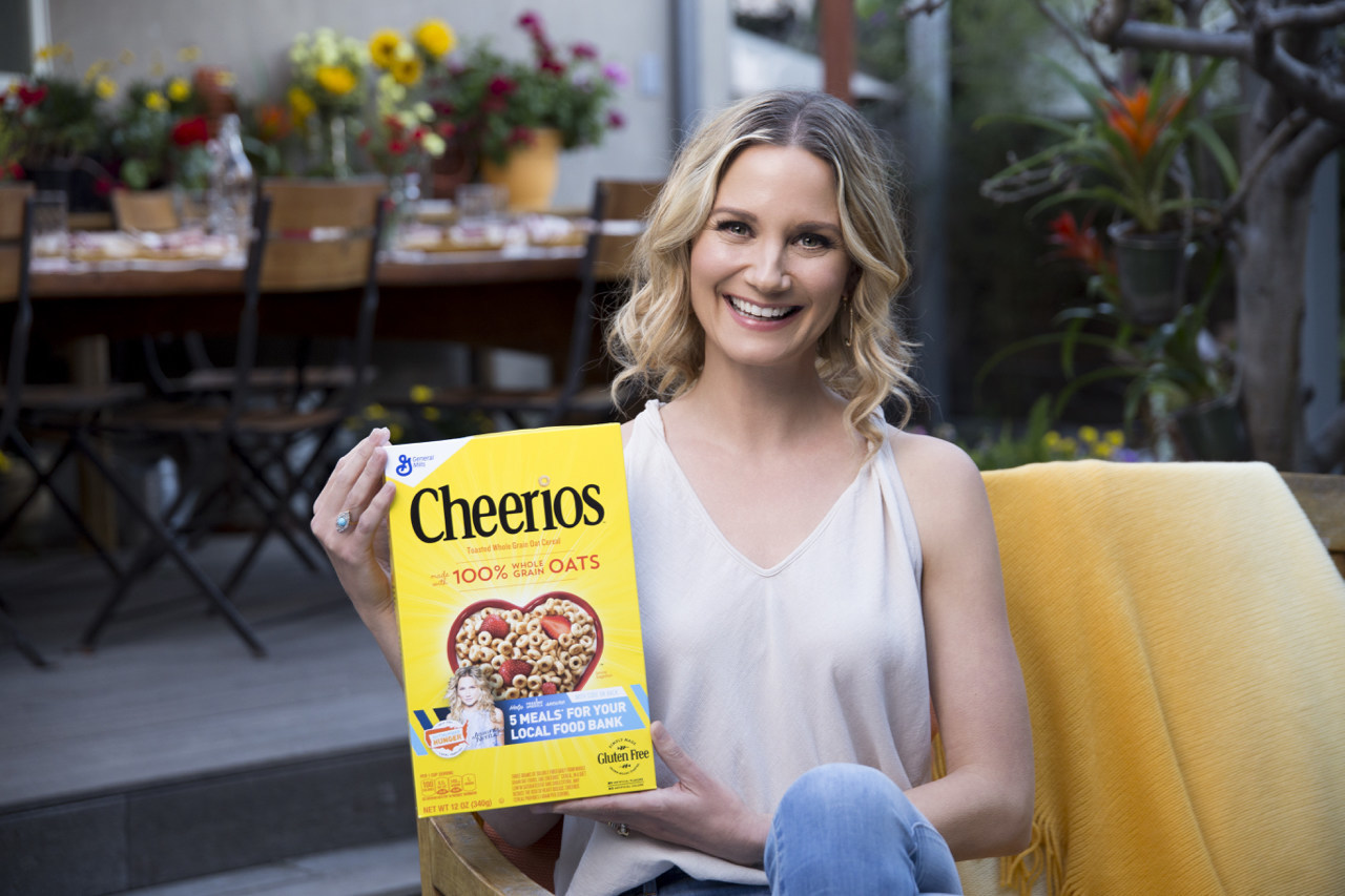 Jennifer Nettles outnumber hunger campaign