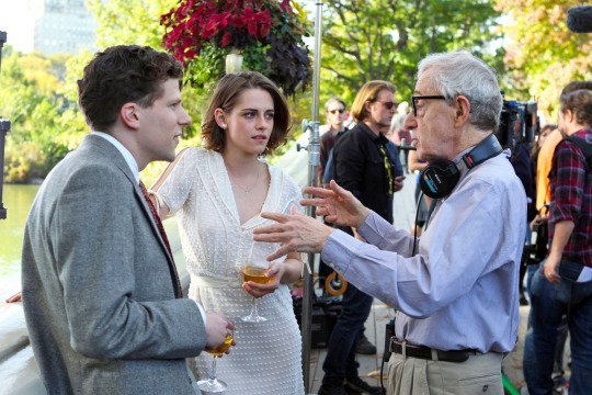 Kristen Stewart, Jesse eisenberg, woody allen