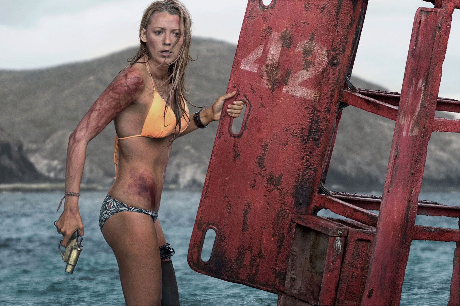 The Shallows, movie review, by, Pamela Price