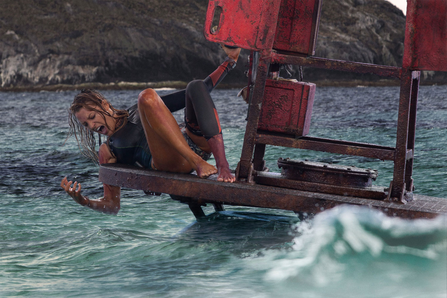 'The Shallows', movie review, by Pamela Price