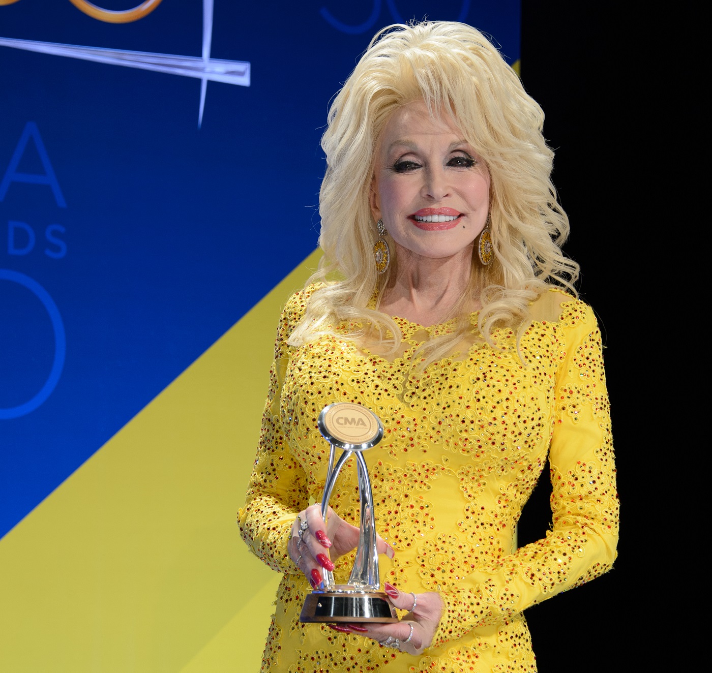 50th CMA Awards dolly parton