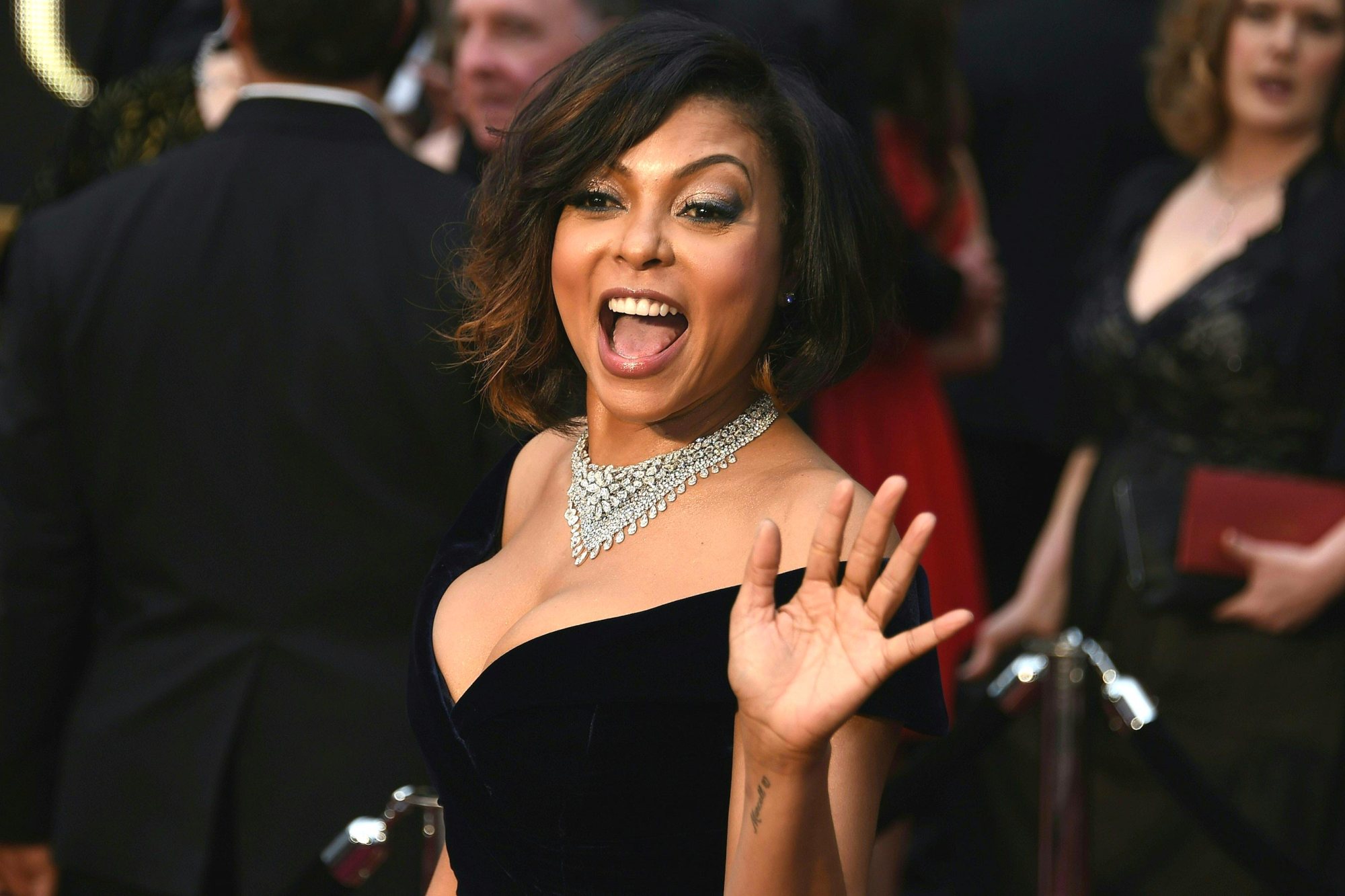 taraji p henson red carpet oscars