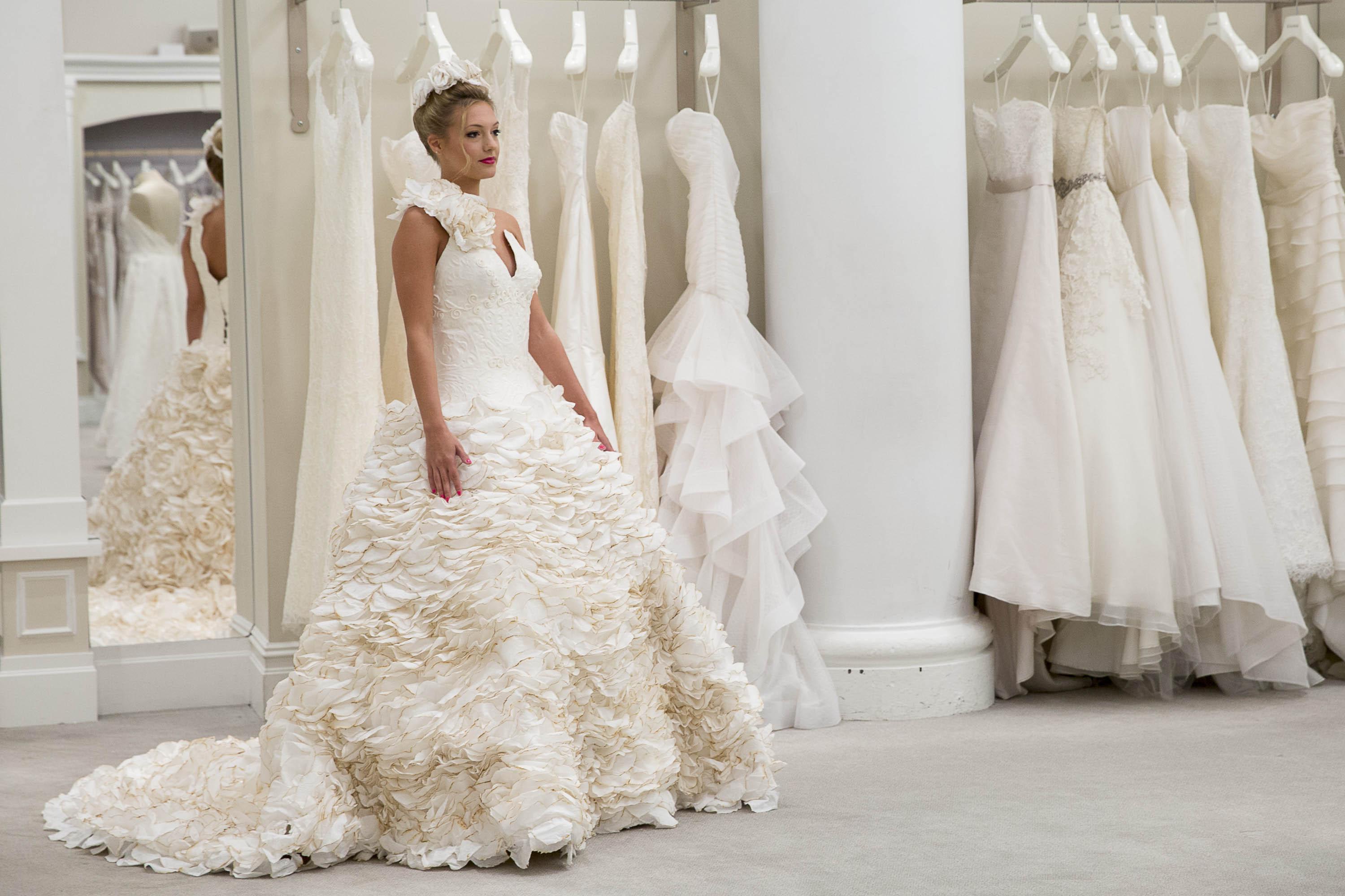 toilet paper wedding dress contest