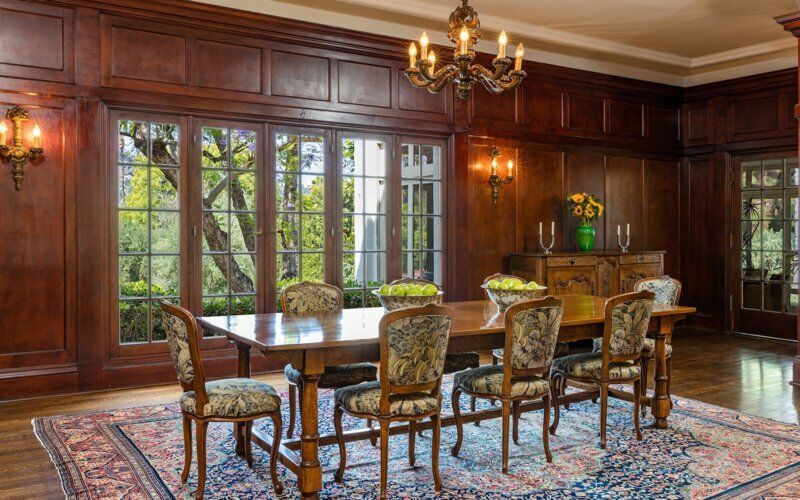 demille dining room
