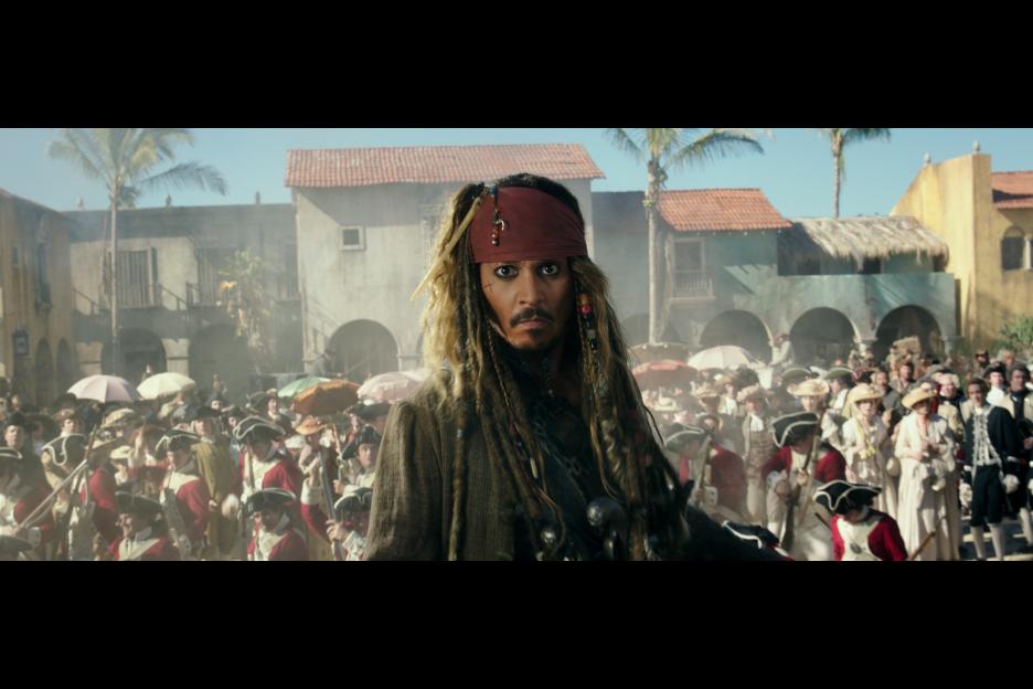 "Pirates of the Caribbean: dead men tell no tales" movie review, Pamela Price