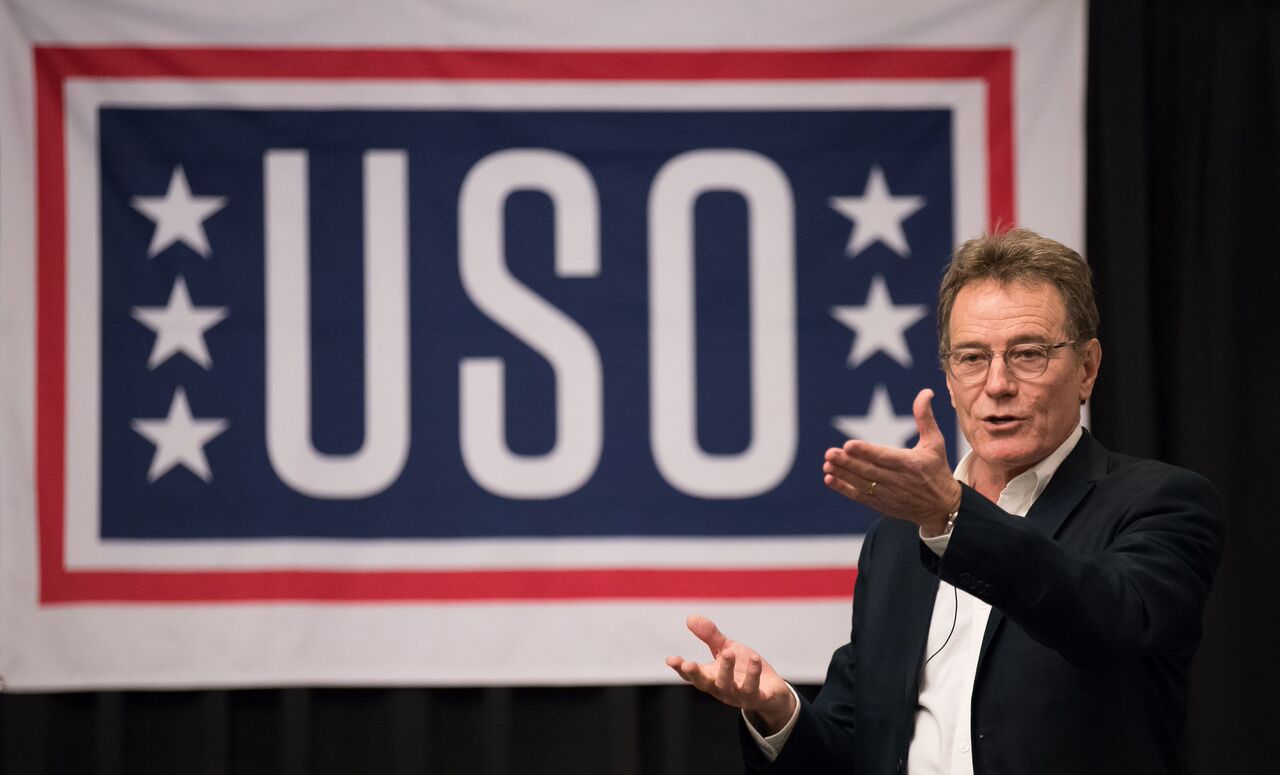 Bryan Cranston, USO visit