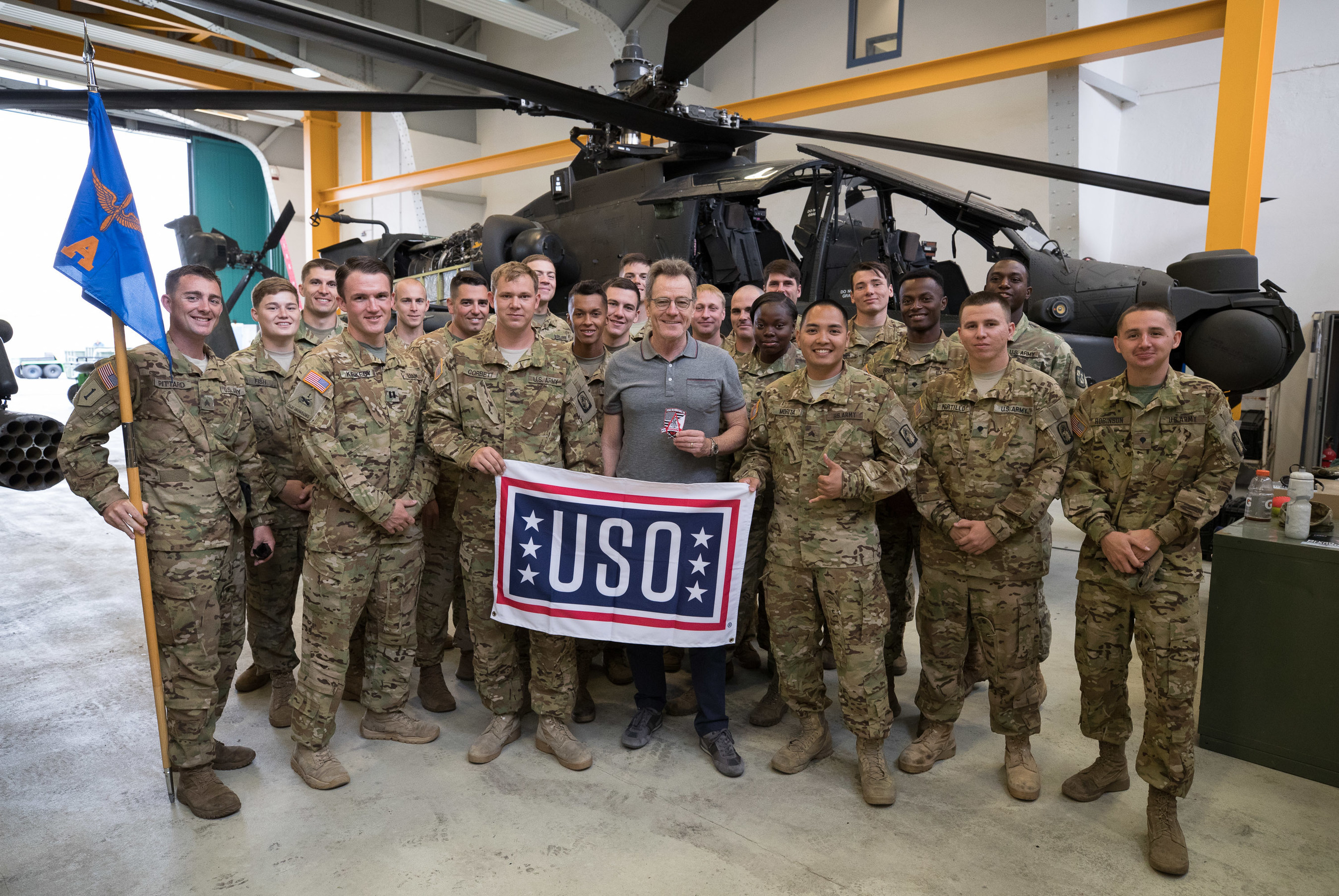 Bryan Cranston, USO visit