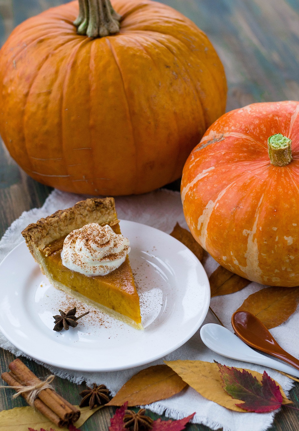 Simply organic, spiced pumpkin pie recipe