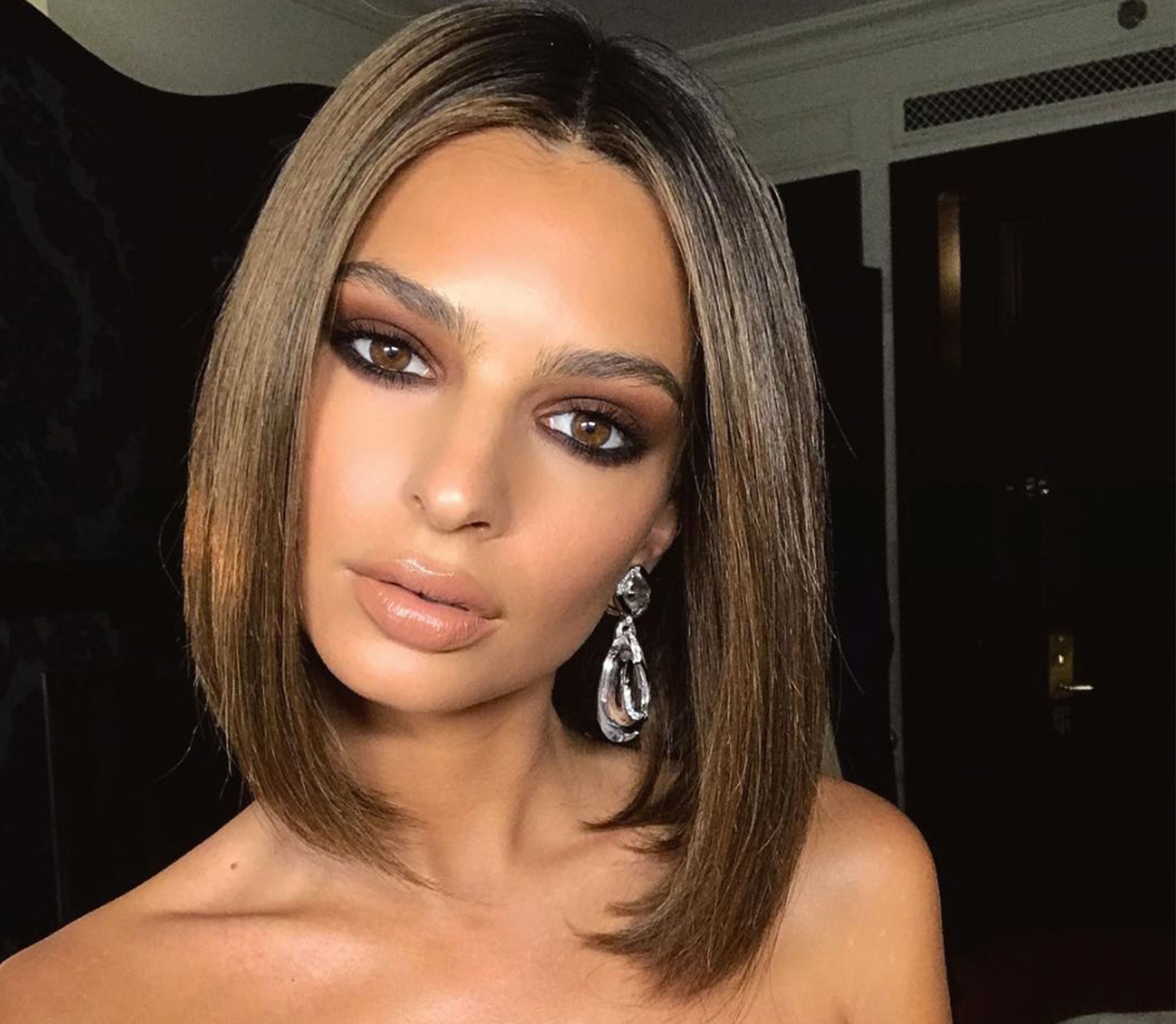 2018 hair trends, lob, emily ratajkowski