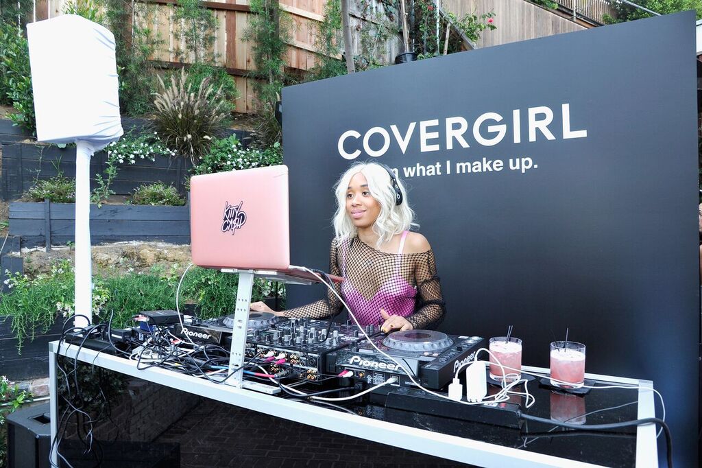 DJ Kitty Cash, covergirl