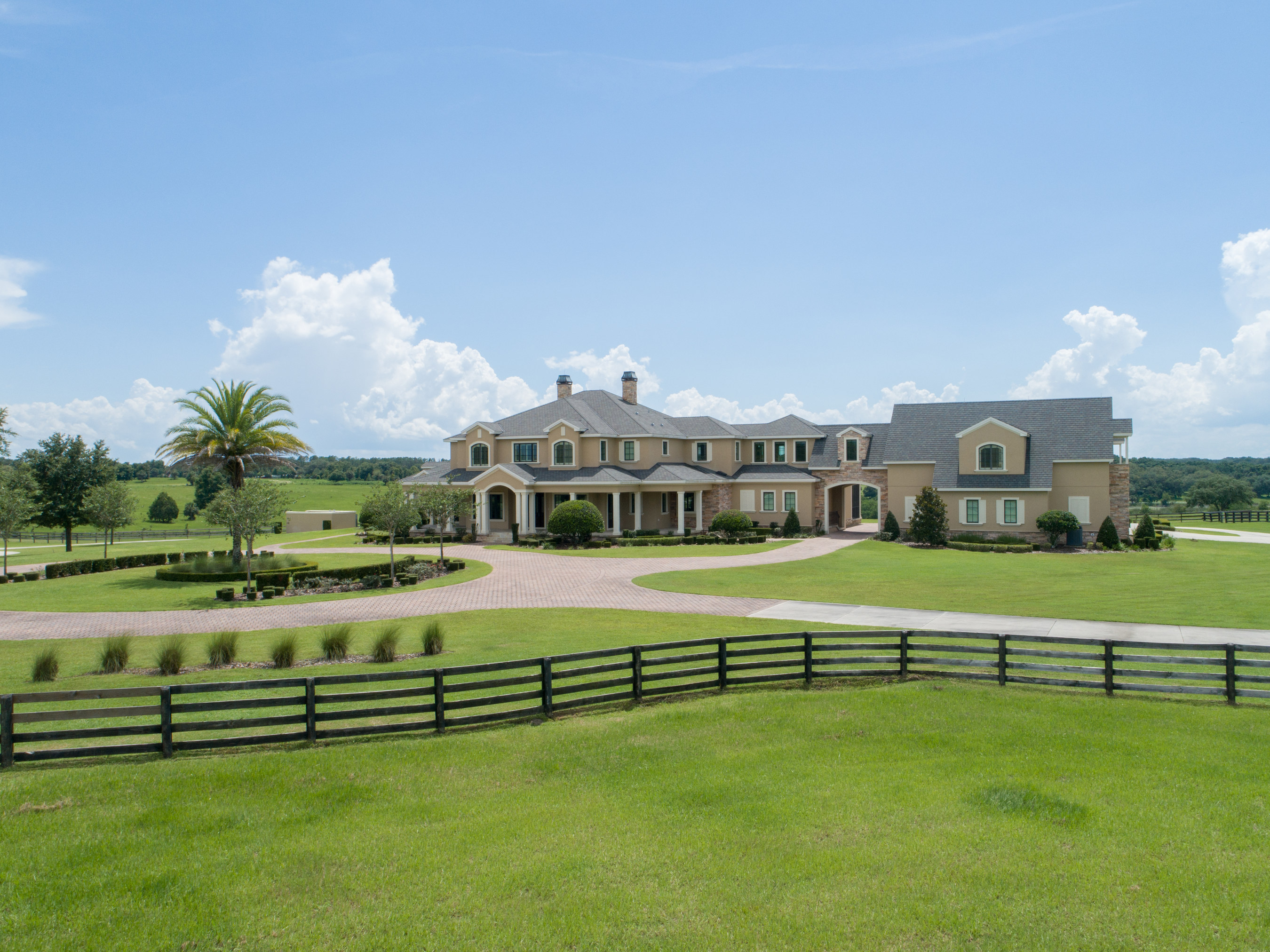 target auction equestrian estate