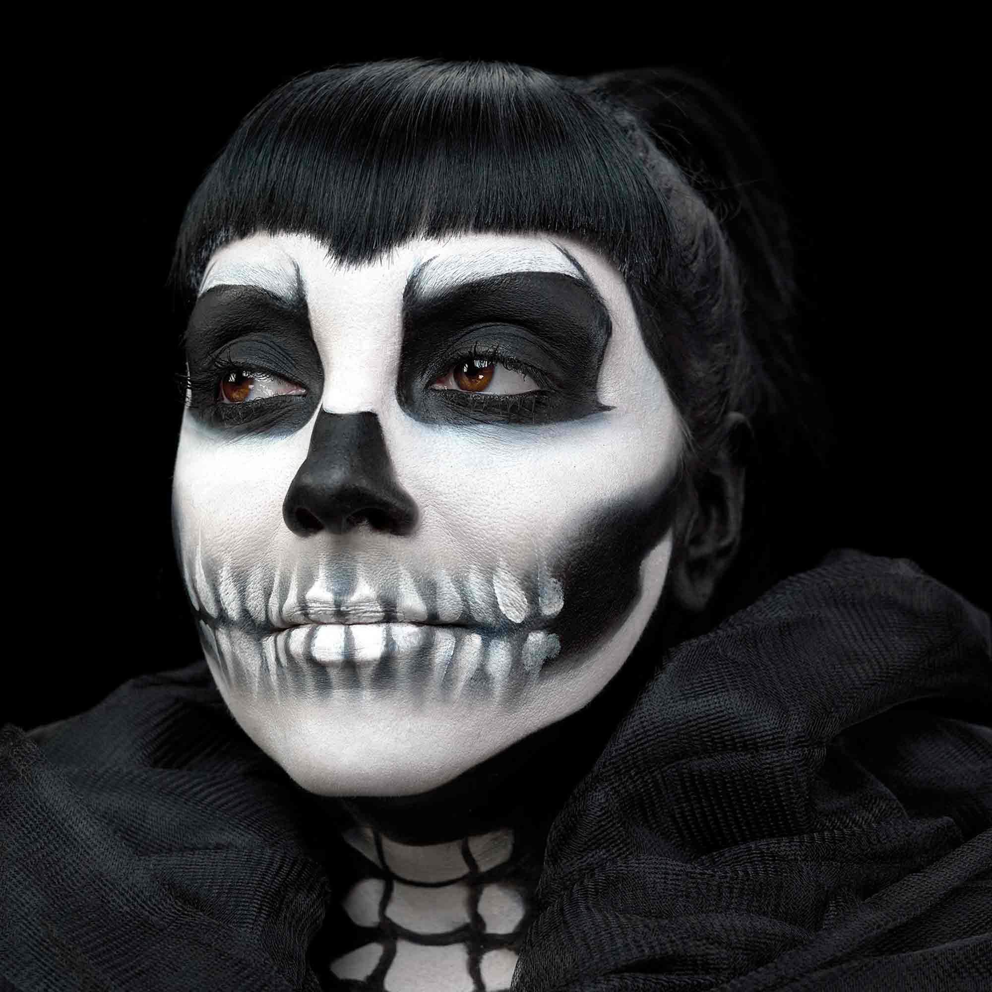 kat von d skeleton 