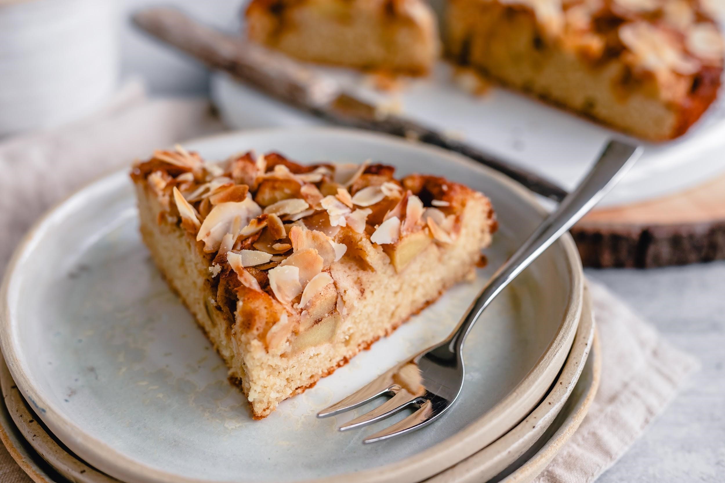 national cake day, fresh n lean, almond apple cake