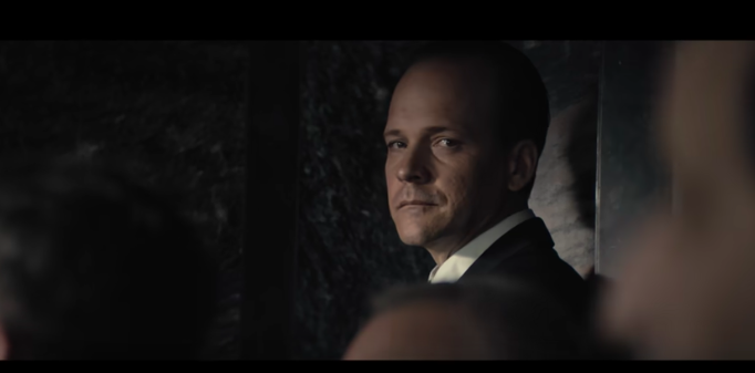 mr. jones trailer, peter sarsgaard