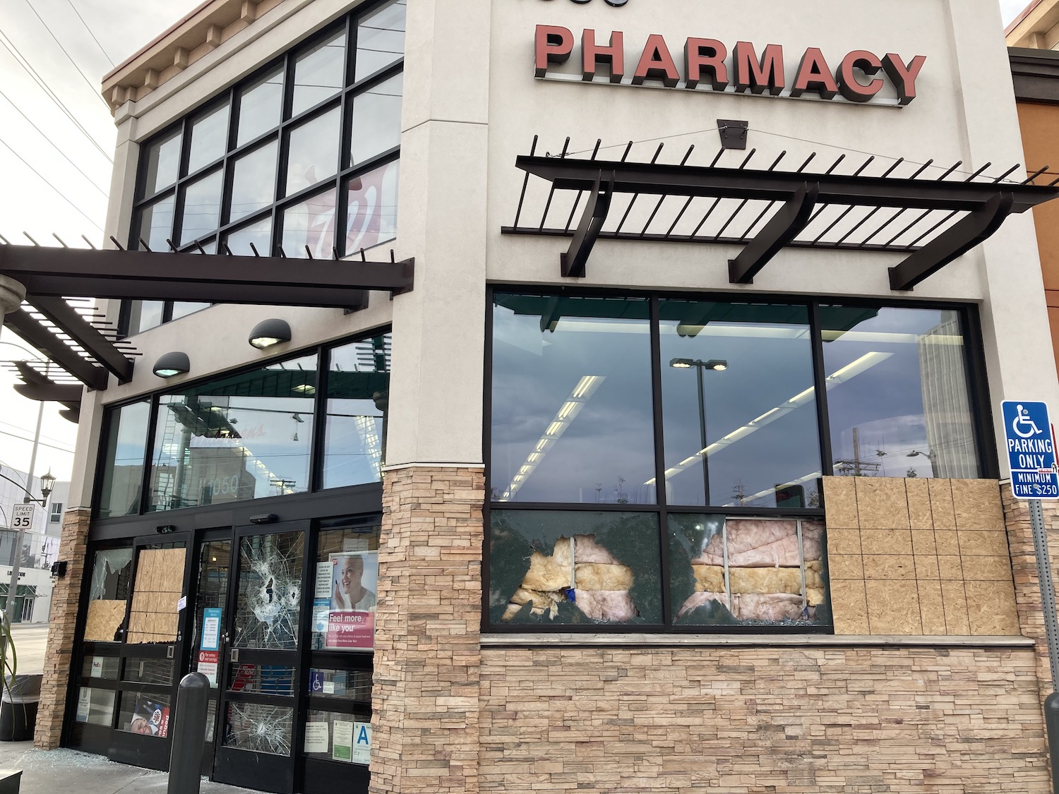 walgreens, los angeles, protests, looters, hollywood, california