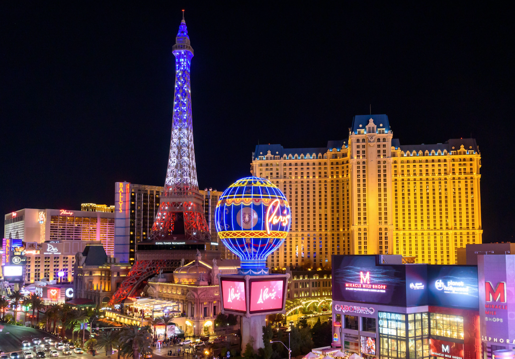 Caesars Entertainment, vegas deals