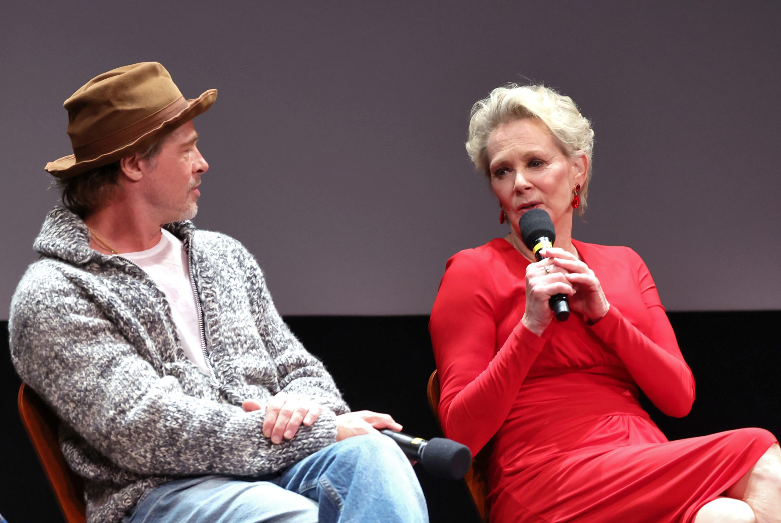 jean smart, babylon, brad pitt