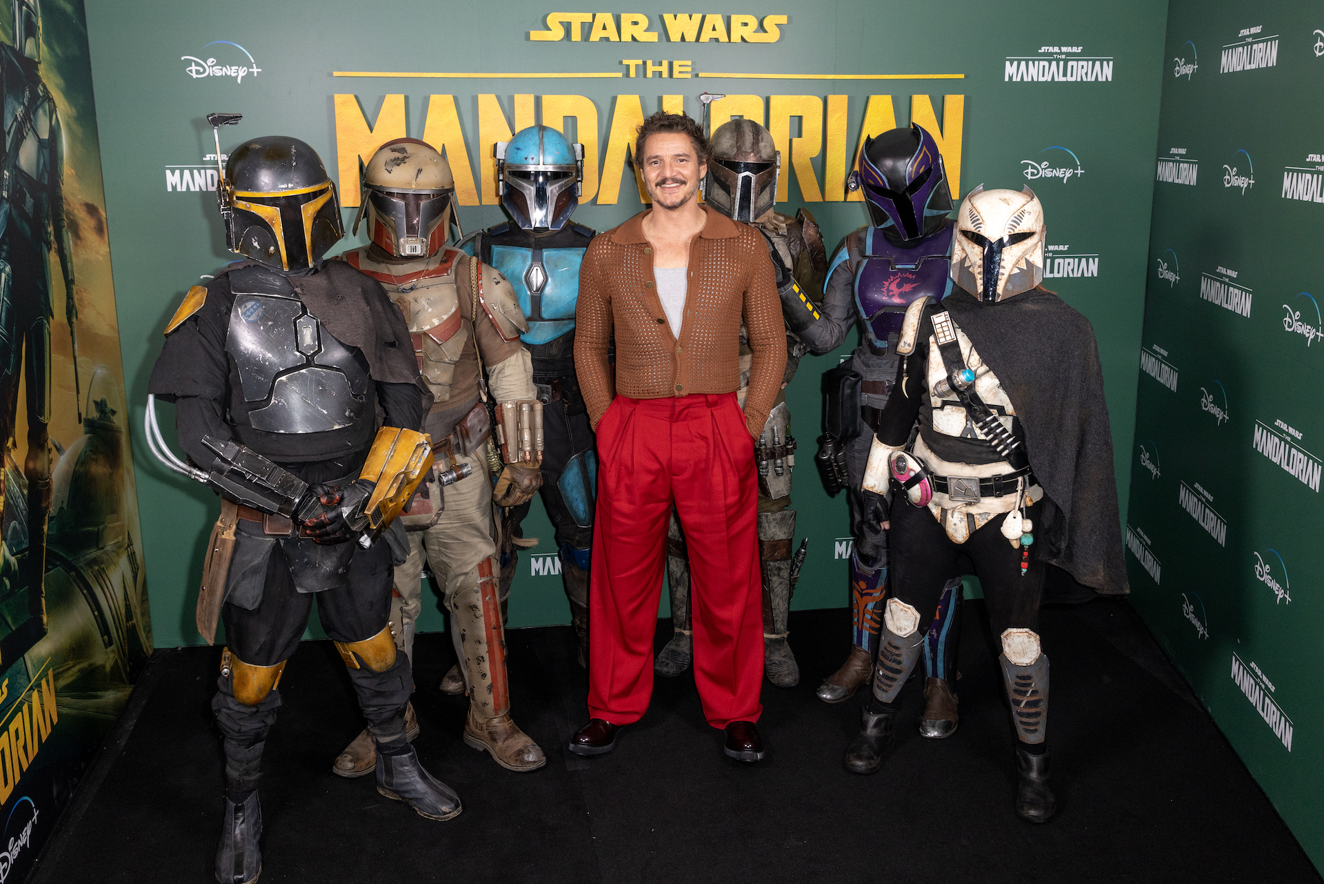 pedro pascal, mandalorian