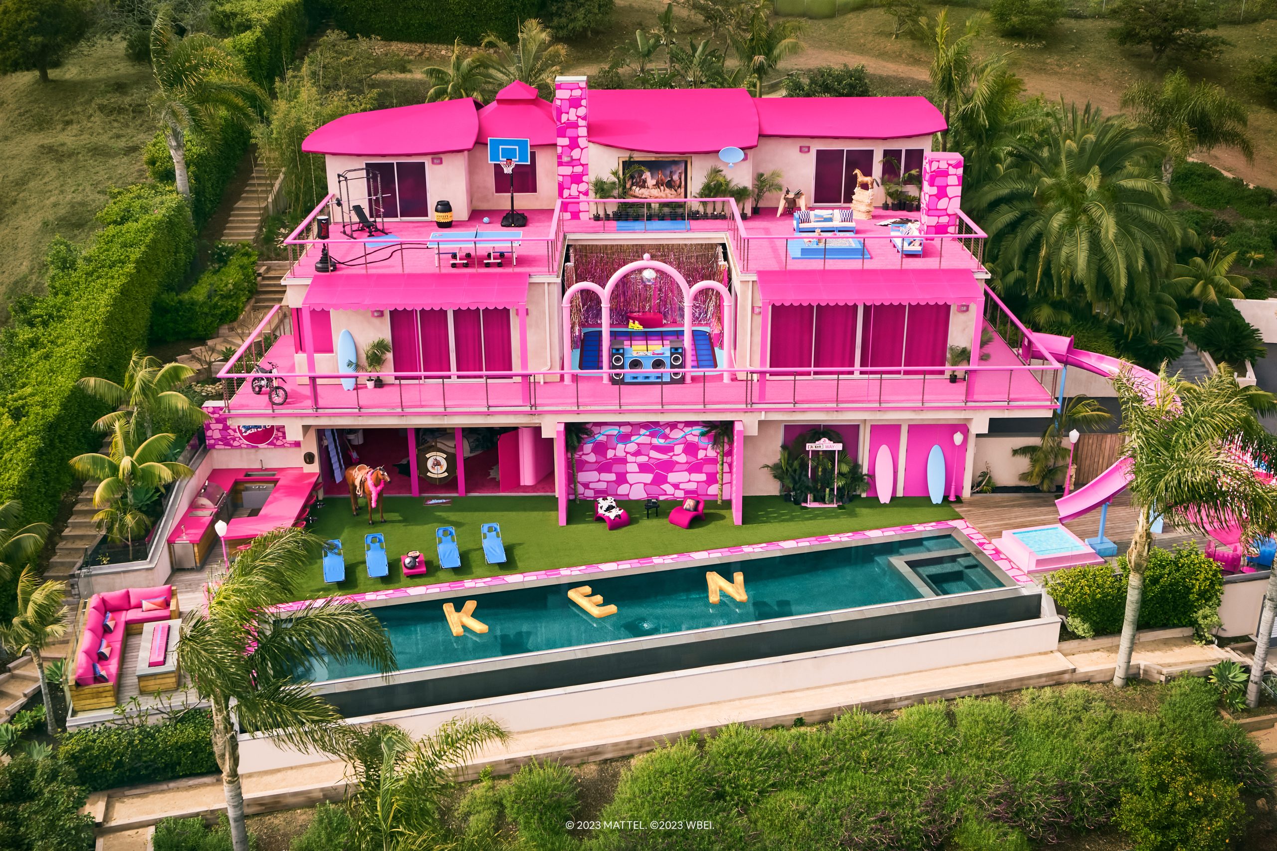 barbie dreamhouse malibu, airbnb