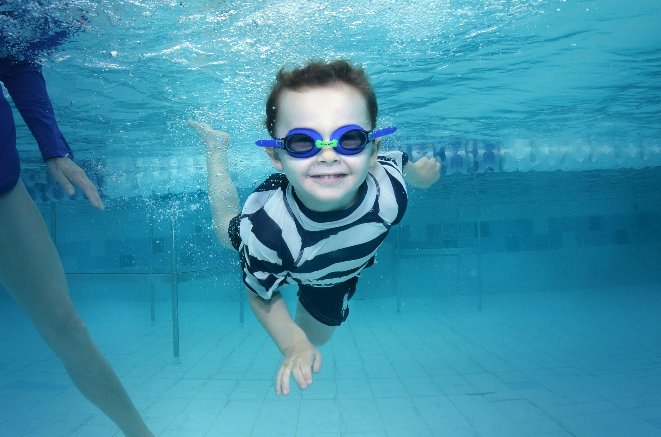 kids swimming lessons