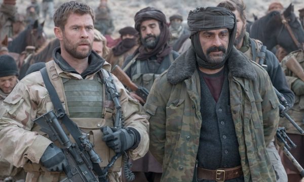 12-strong-hemsworth-review-2