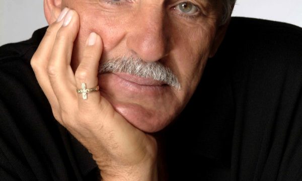 20130722134711Dennis_Farina