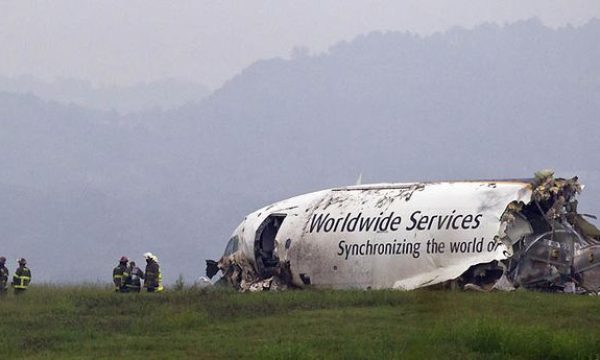 20130814165512UPS_Plane_crash