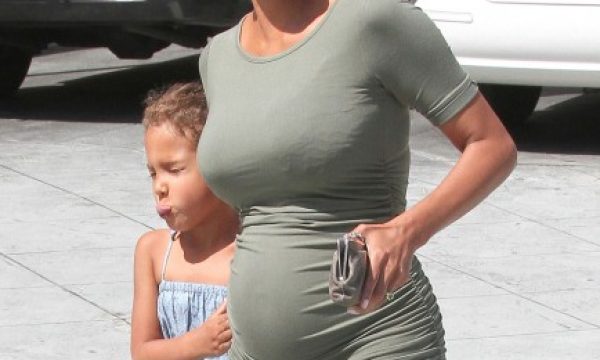20130814174607halle_berry_