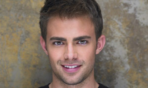 Jonathan Bennett