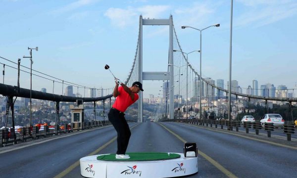 20131105102415Tiger_Woods