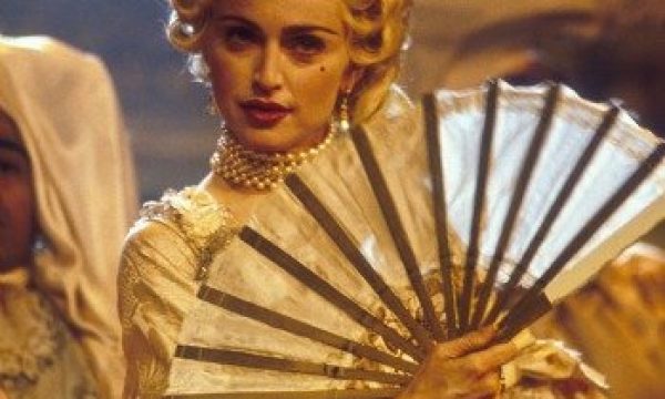 20131118172016Madonna_Lawsuit