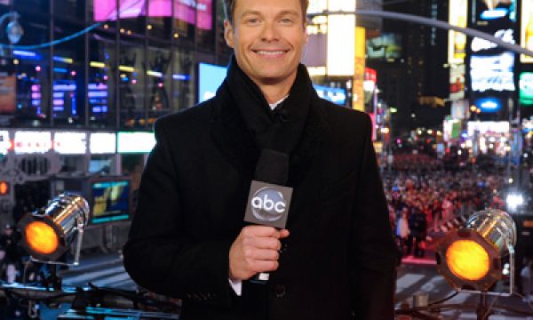 20131231110358Ryan_Seacrest_new_year__s_Eve