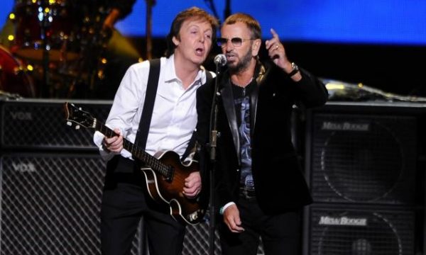 20140207102402Paul_McCartney_and_Ringo_Starr