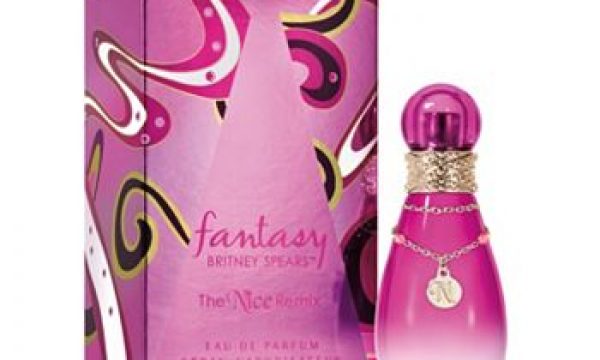 20140211120558Fantasy_Britney_Spears
