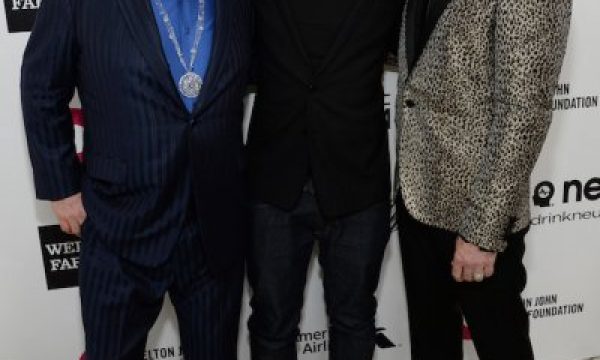 20140304115400Elton_John_Aids_Foundation_Oscar_Viewing_Party