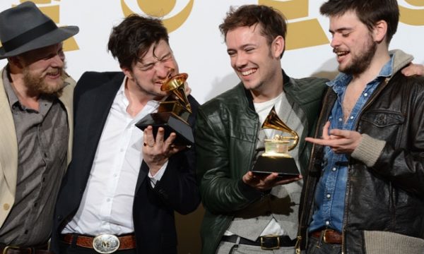 20140328173356Mumford___Sons_New