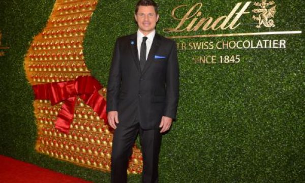 LINDT USA NICK LACHEY