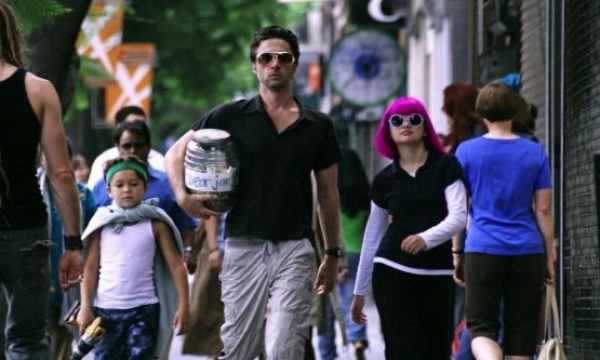 20140630153546Zach_Braff