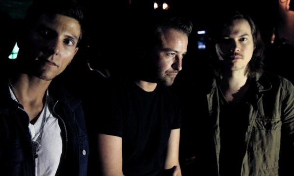 20140703173059Radio_Black