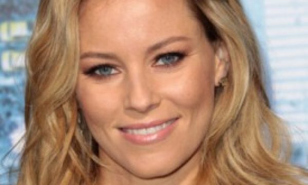 20140730130314Elizabeth_Banks
