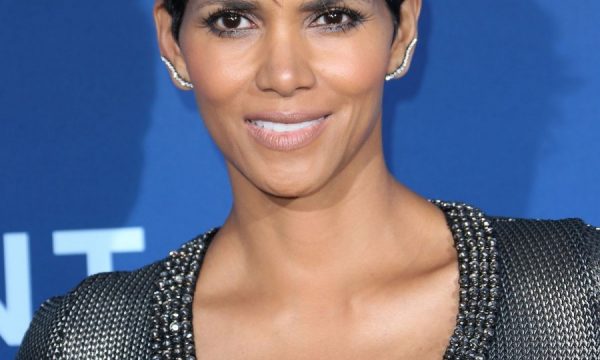 20140906111713Halle_Berry