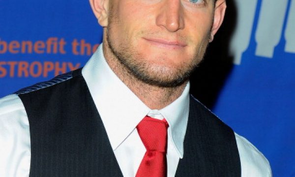 2012 Muscular Dystrophy Association Muscle Team Gala