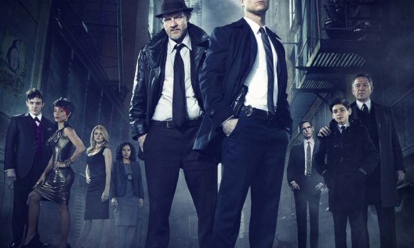 20140922110414__Gotham___FOX_review_by_Adrian_Vina___LATF_USA