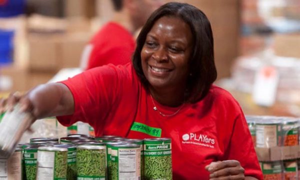 20141111102532Los_Angeles_Food_Bank_Season_For_Sharing
